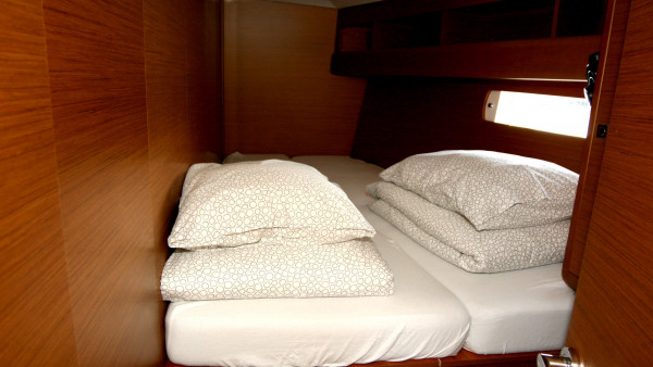 YachtABC - Perla - Croatia - Sun Odyssey 479 - 4 cab.