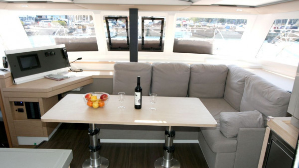 YachtABC - Luna Rosa II - Croatia - Fountaine Pajot Lucia 40